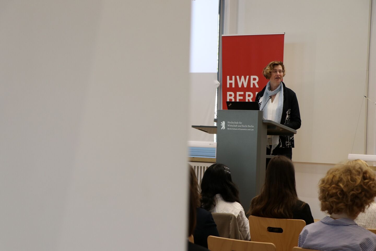 Informatikprofessorin Dr. Heike Wiesner von der HWR Berlin zu Frauen in der Digitalisierungsforschung auf der Abschlussveranstaltung des DiGiTal-Verbundprogramms.