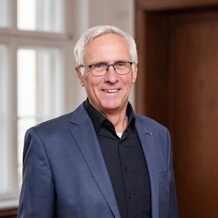 Prof. Dr. Clemens Arzt