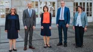 Group photograph of the university management of the HWR Berlin. Photo: Oana Popa-Costea