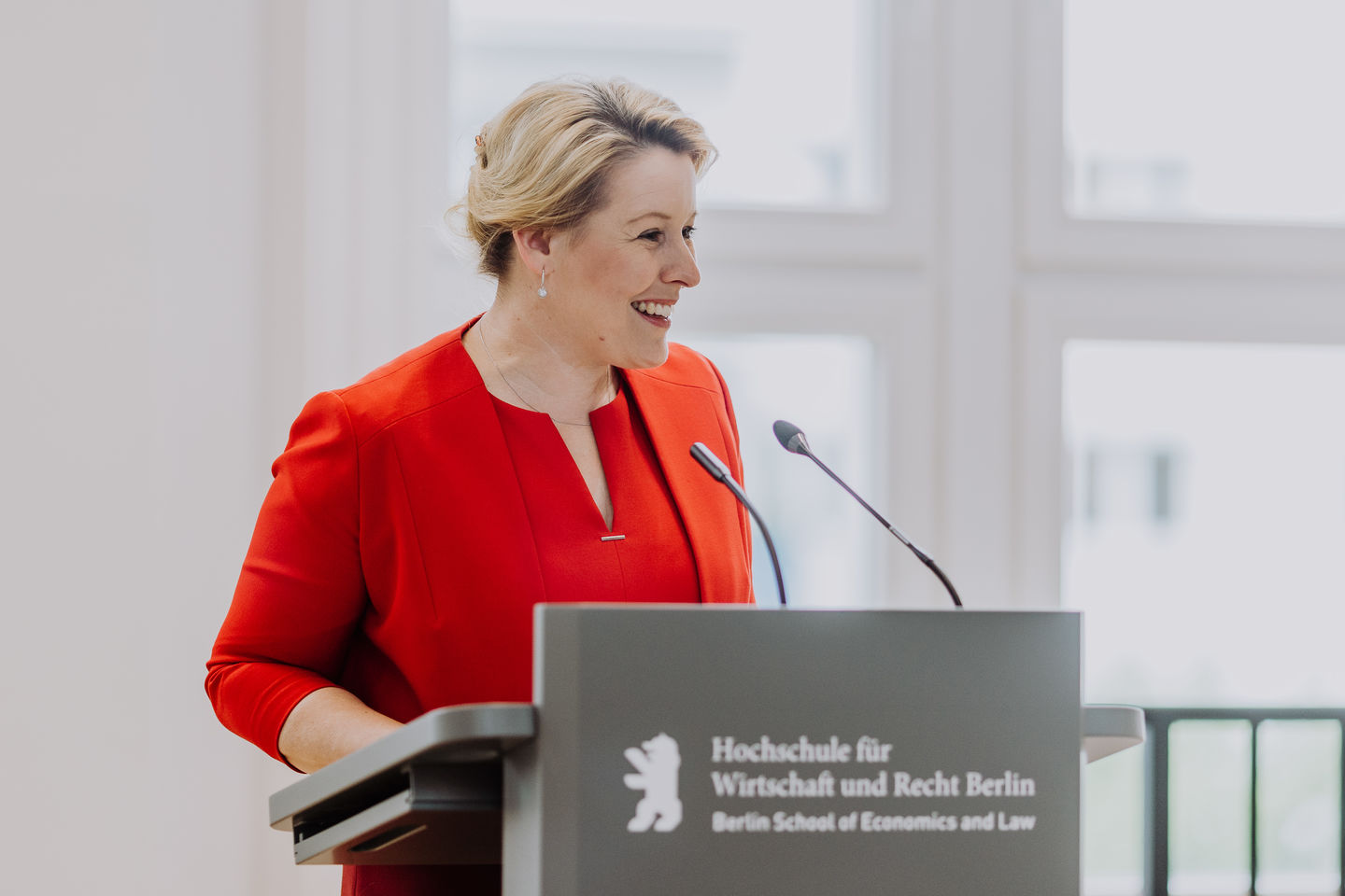 Eröffnung der neuen Aula der HWR Berlin am Campus Schöneberg im Juli 2022. Foto Lukas Schramm