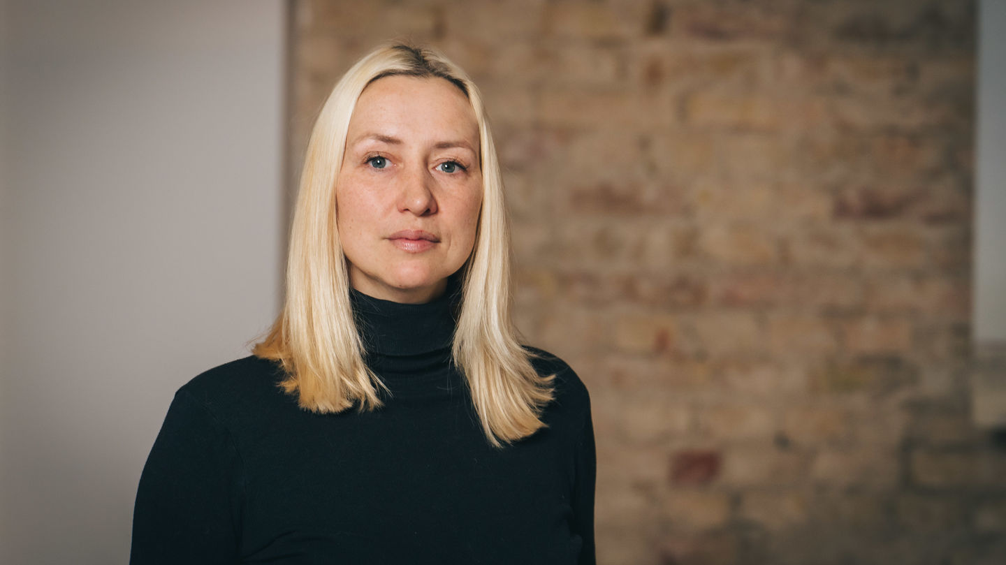 Informatikprofessorin Prof. Dr. Anna von Saucken von der HWR Berlin mit 3. Platz im Bundeswettbewerb »Professor des Jahres 2021»« der UNICUM Stiftung ausgezeichnet. Foto: Jens Ahner Informatikprofessorin Prof. Dr. Anna von Saucken von der HWR Berlin mit 3. Platz im Bundeswettbewerb »Professor des Jahres 2021»« der UNICUM Stiftung ausgezeichnet. Foto: Jens Ahner