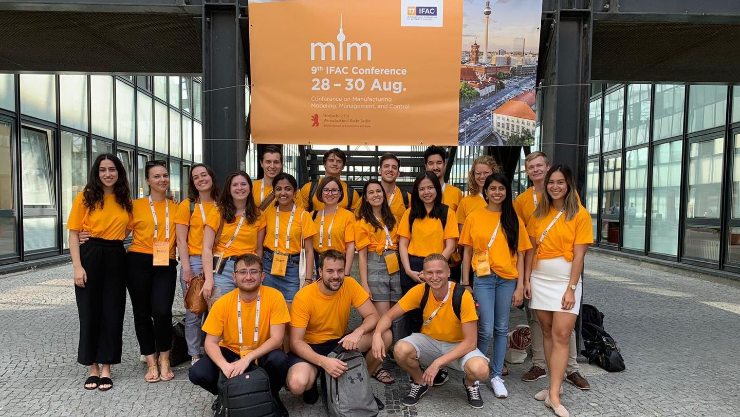 Studierende des Masterstudiengangs Global Supply Chain and Operations Management bei der internationalen Fachtagung MIM 2019 an der HWR Berlin 