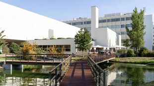 [Translate to English:] Hochschule in Porto