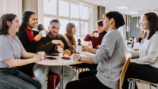 Dining halls and cafeterias at the HWR Berlin. Photo: Lukas Schramm