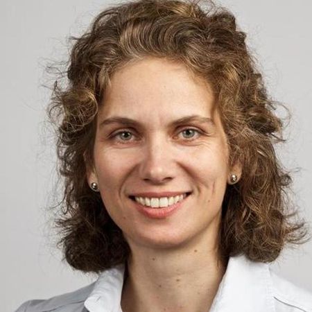 Prof. Dr. Andrea Pelzeter