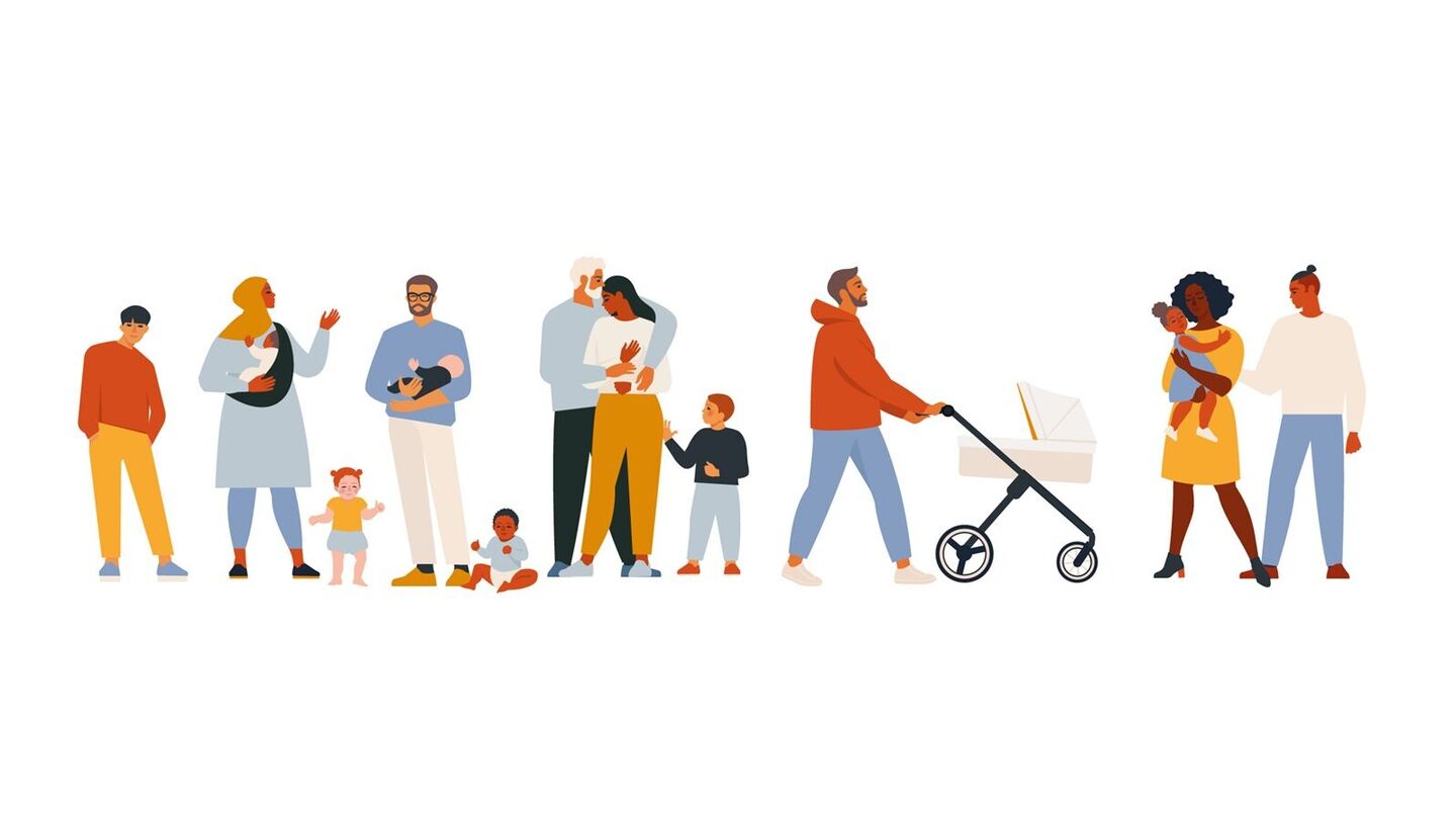 Mehrere Erwachsene mit Kleinkindern, darunter eine Person mit Kinderwagen und eine Person, die ein Baby trägt