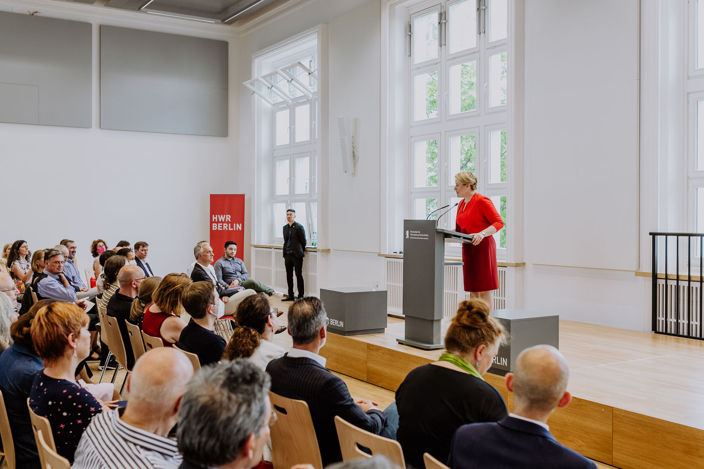 Eröffnung der neuen Aula der HWR Berlin am Campus Schöneberg im Juli 2022. Foto Lukas Schramm