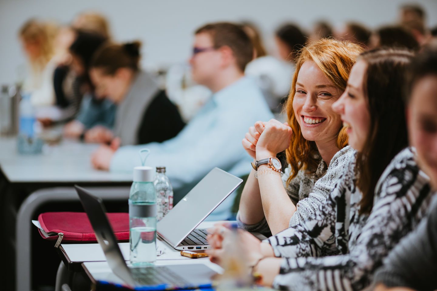 26. Marketing-Forum am 15. Januar 2020: BVG-Marketingleiter Frank Büch diskutiert mit Studierenden die Imagekampagne "Weil wir dich lieben". 