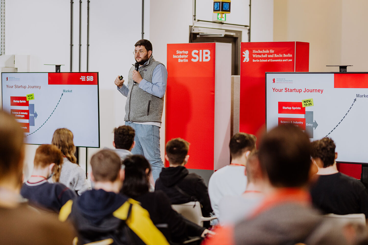 Demo Day des Startup Incubator Berlin bei der Career Week der HWR Berlin im November 2022. Foto: Lukas Schramm