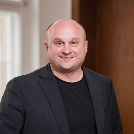 Stephen Köppe Stephen Köppe