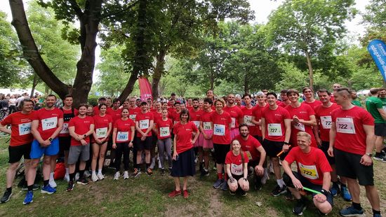 Gruppenfoto alle Läufer*innen
