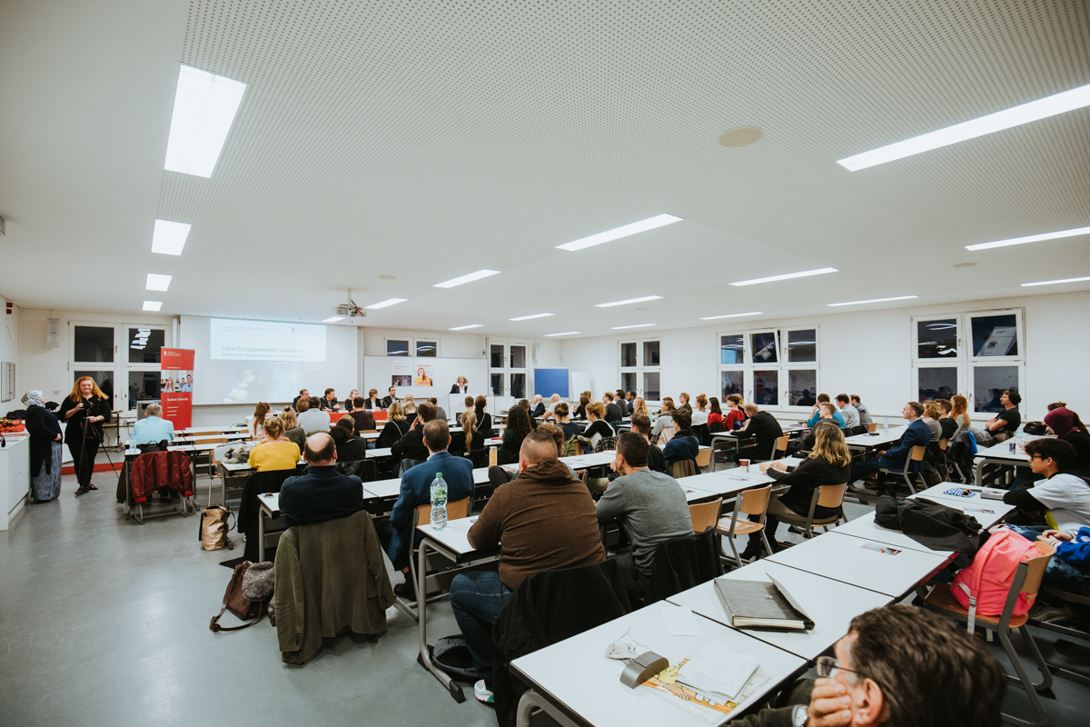 Energiewende meistern: Podiumsdiskussion bei der Semestereröffnung des Studium Generale der HWR Berlin am 29. Oktober 2019