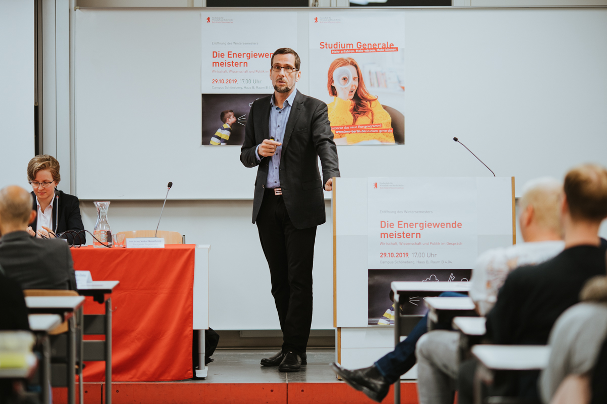 Energiewende meistern: Podiumsdiskussion bei der Semestereröffnung des Studium Generale der HWR Berlin am 29. Oktober 2019