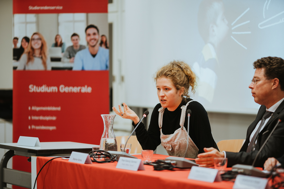 Energiewende meistern: Podiumsdiskussion bei der Semestereröffnung des Studium Generale der HWR Berlin am 29. Oktober 2019