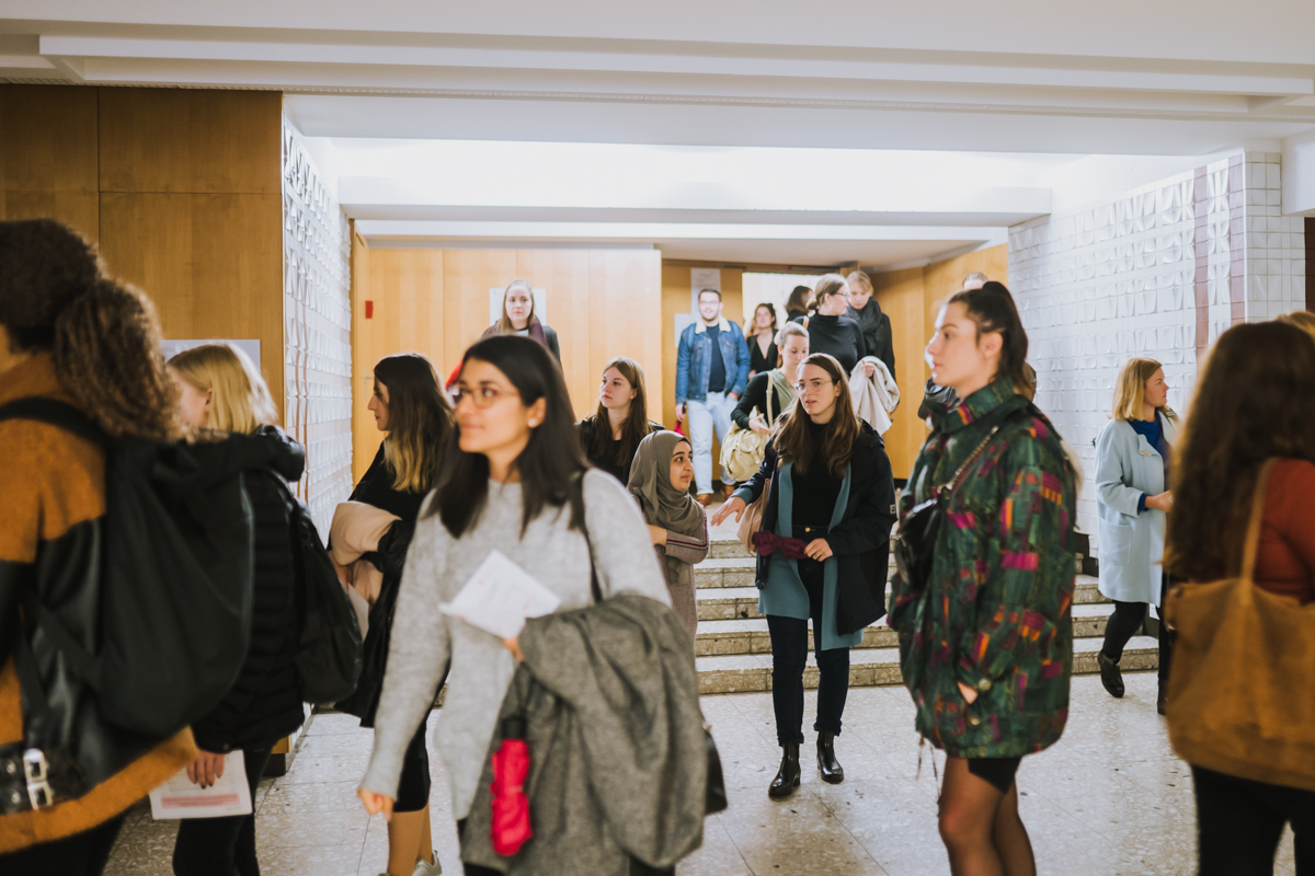 01.10.2019: Info-Marktplatz und Tour für Erstsemester am Campus Lichtenberg der HWR Berlin